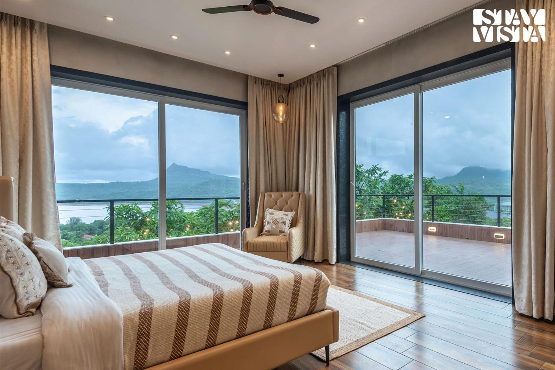 Stayvista At La Nirvana With Pool, Music Speaker & Indoor-Outdoor Game Lonavala Exterior photo